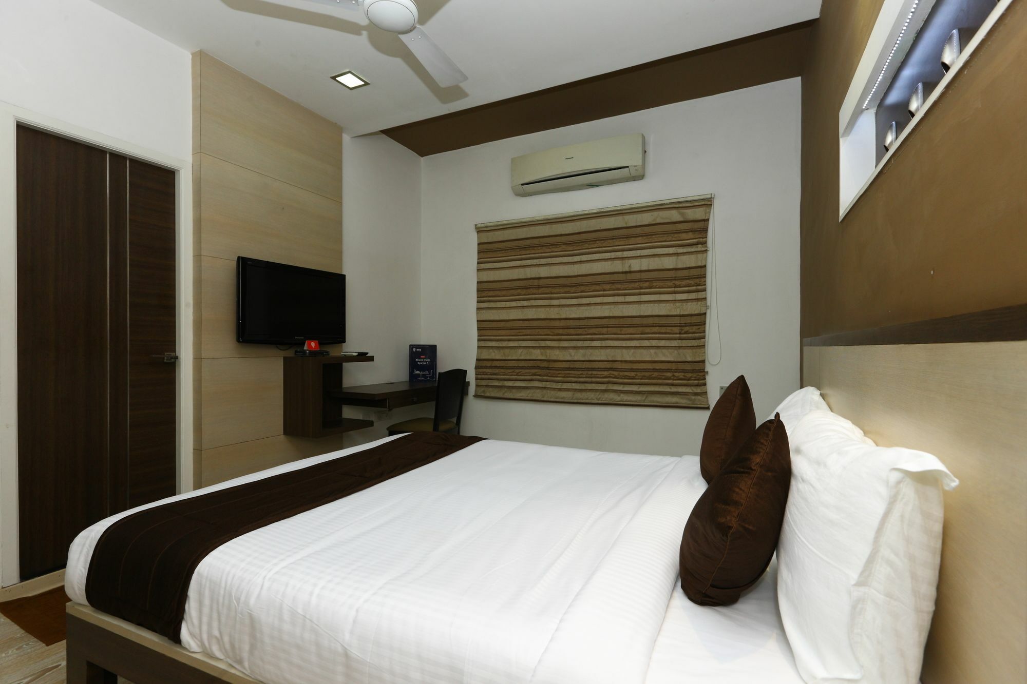 Oyo 9911 Apartment Shylee Niwas Chennai Exterior foto