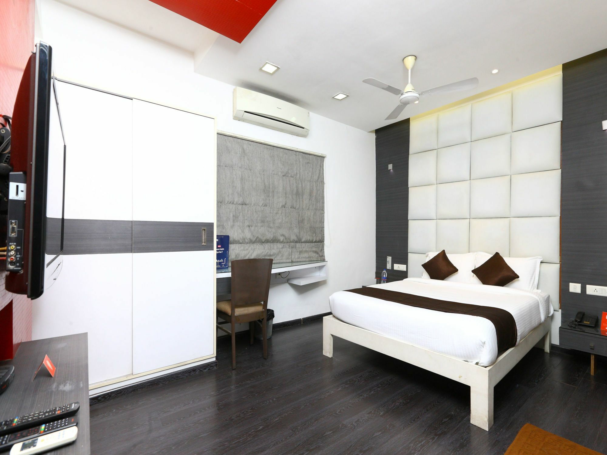 Oyo 9911 Apartment Shylee Niwas Chennai Exterior foto